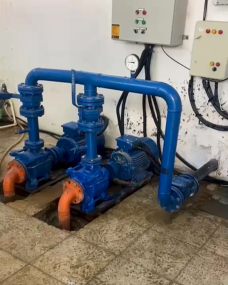 Çift pompalı su istasyonu